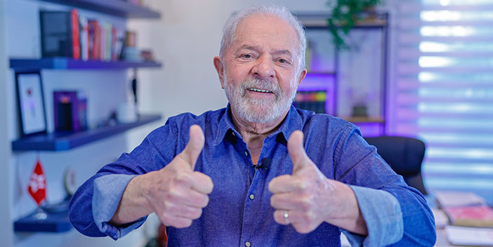 Lula abre vantagem de 21 pontos em pesquisa da Datafolha